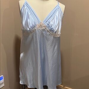 Blue embellished chemise 3x
